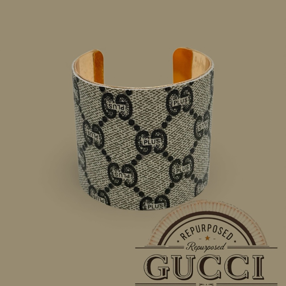 Gucci upcycled Monogram Cuff Bracelet RARE GUCCI PLUS authentic material - Picture 1 of 5